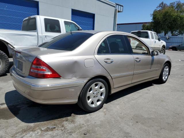 WDBRF84J55F646998 - 2005 MERCEDES-BENZ C 320 4MATIC GOLD photo 3