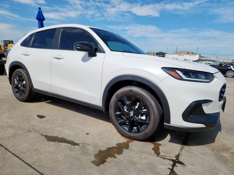 3CZRZ1H59SM742846 - 2025 HONDA HR-V SPORT WHITE photo 4
