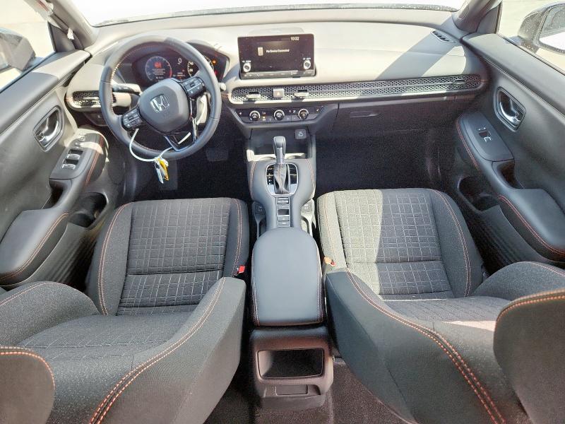 3CZRZ1H59SM742846 - 2025 HONDA HR-V SPORT WHITE photo 8