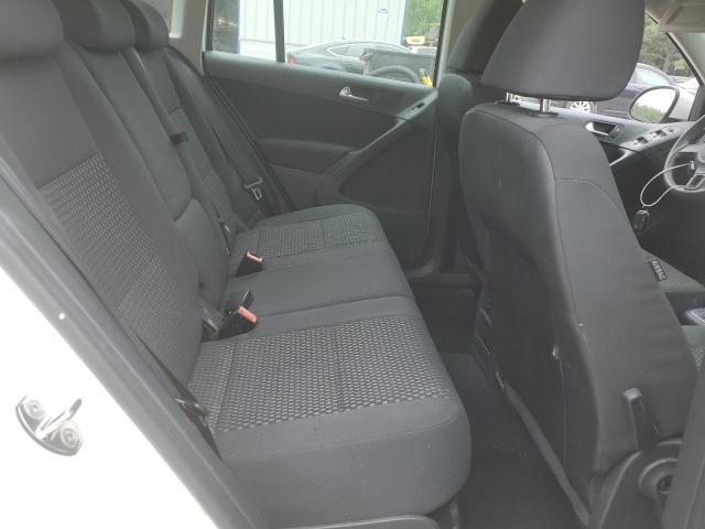 WVGBV7AX7BW560012 - 2011 VOLKSWAGEN TIGUAN S 白色 照片 11