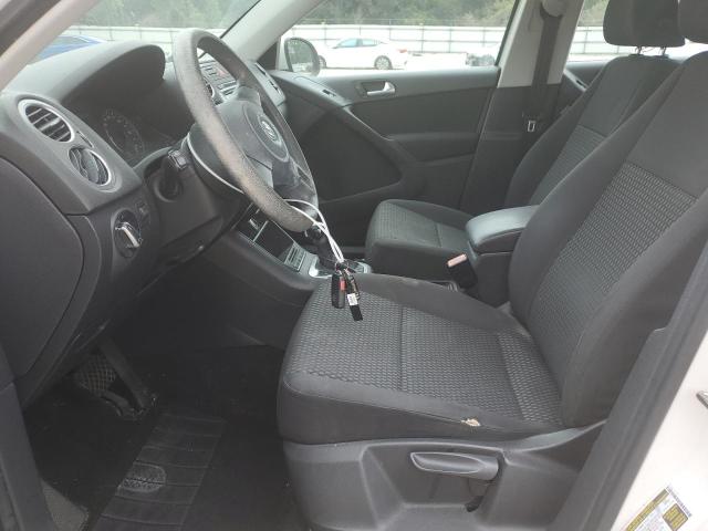 WVGBV7AX7BW560012 - 2011 VOLKSWAGEN TIGUAN S 白色 照片 7