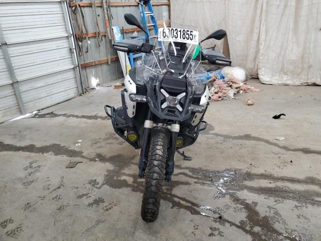 WB10M3308S6K91796 - 2025 BMW R 1300 GS ADVENTURE BLACK photo 2