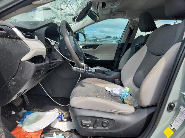 2T3W1RFV3MW183037 - 2021 TOYOTA RAV4 XLE 灰色 照片 7