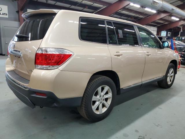 5TDBK3EH0CS129876 - 2012 TOYOTA HIGHLANDER BASE GOLD photo 3