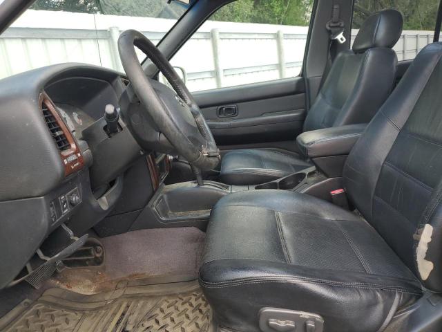 JN8DR09XX2W656993 - 2002 NISSAN PATHFINDER LE WHITE photo 7