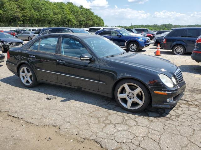 WDBUF56X79B393965 - 2009 MERCEDES-BENZ E 350 BLACK photo 4