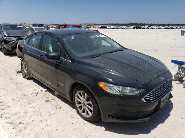 3FA6P0LU8HR233761 - 2017 FORD FUSION SE HYBRID BLACK photo 4