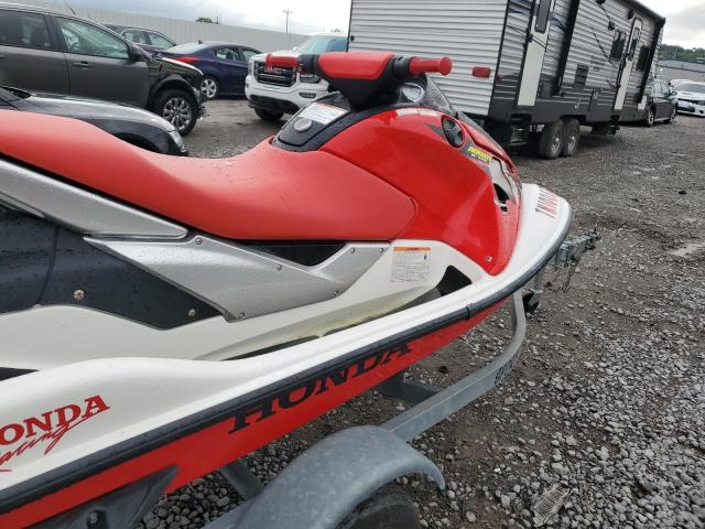 HPSC0041F304 - 2004 HONDA BOAT RED photo 5