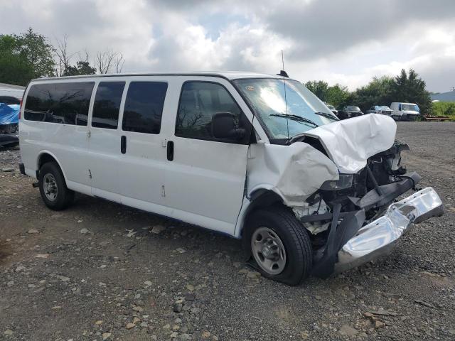 1GAZGPFG6K1184866 - 2019 CHEVROLET EXPRESS G3 LT Білий фото 4