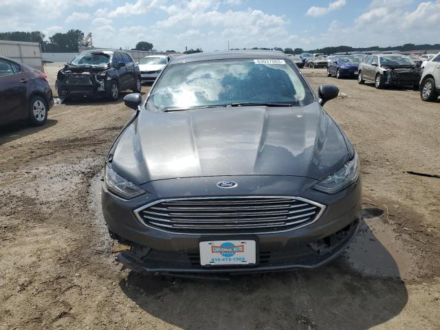 3FA6P0HD4JR135504 - 2018 FORD FUSION SE GRAY photo 5