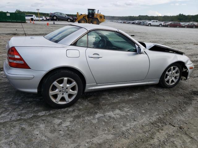 WDBKK49F23F272311 - 2003 MERCEDES-BENZ SLK 230 KOMPRESSOR SILVER photo 3