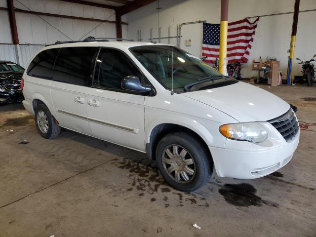 2A8GP54LX6R644690 - 2006 CHRYSLER TOWN & COU TOURING WHITE photo 4