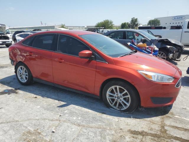 1FADP3F25JL321822 - 2018 FORD FOCUS SE RED photo 4