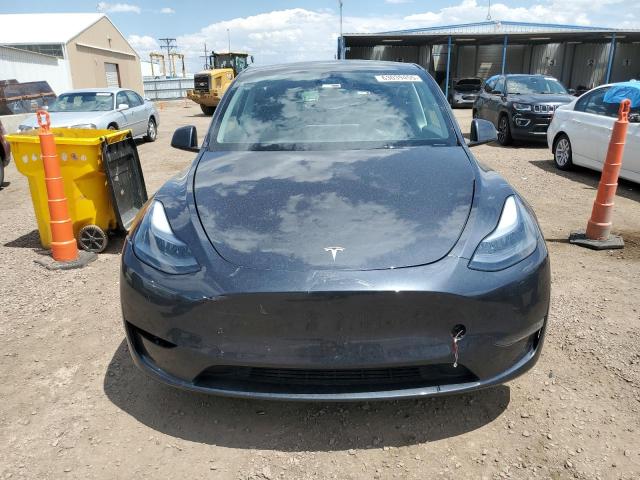 7SAYGDEF2SF300326 - 2025 TESLA MODEL Y CHARCOAL photo 5