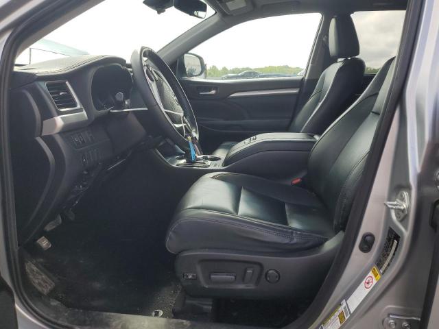 5TDJZRFH6KS568491 - 2019 TOYOTA HIGHLANDER SE 银色 照片 7