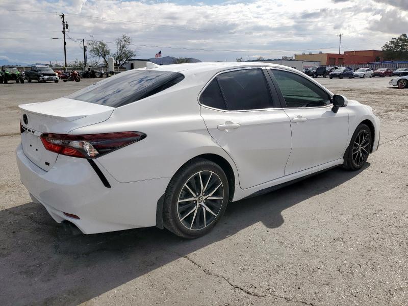 4T1G11AK3PU764456 - 2023 TOYOTA CAMRY SE NIGHT SHADE WHITE photo 3