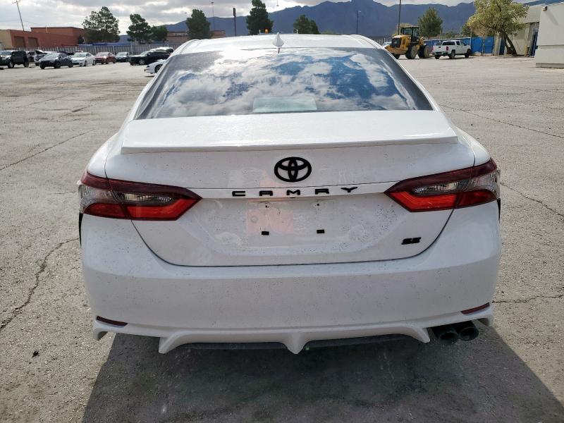 4T1G11AK3PU764456 - 2023 TOYOTA CAMRY SE NIGHT SHADE WHITE photo 6