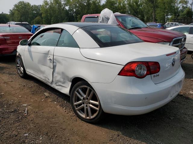 WVWFA71F28V019859 - 2008 VOLKSWAGEN EOS LUX 白色 照片 2