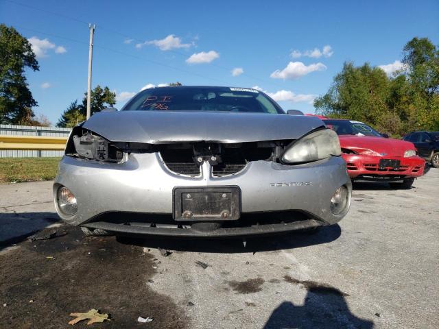 2G2WP552X81182615 - 2008 PONTIAC GRAND PRIX 银色 照片 9