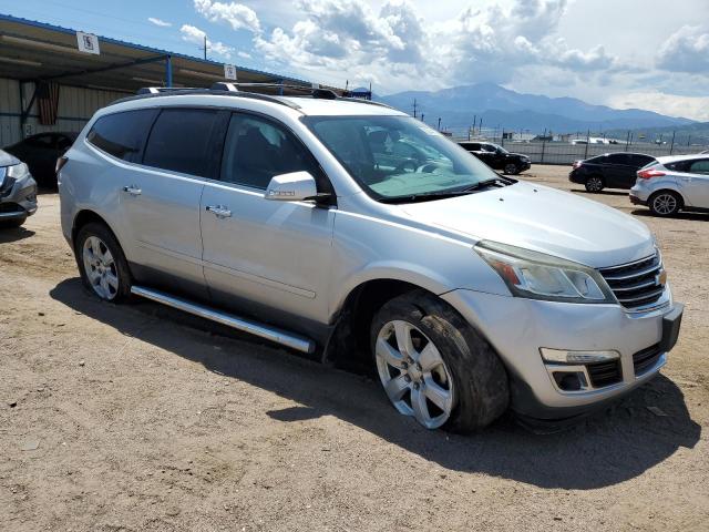 1GNKVGKD4HJ186545 - 2017 CHEVROLET TRAVERSE LT 银色 照片 4