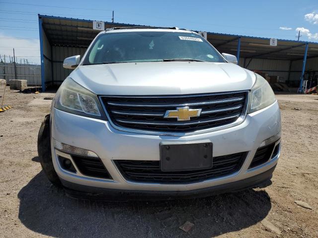 1GNKVGKD4HJ186545 - 2017 CHEVROLET TRAVERSE LT 银色 照片 5