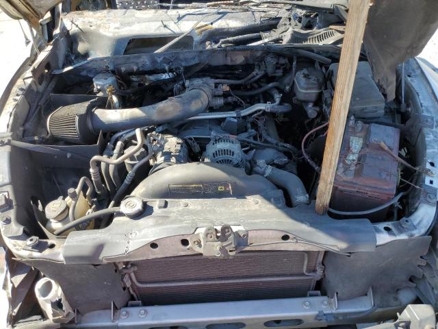 1Z7HC38N26S542939 - 2006 MITSUBISHI RAIDER DUROCROSS SILVER photo 11