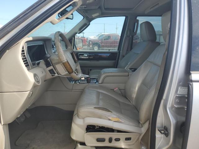 5LMJJ3J57AEJ01059 - 2010 LINCOLN NAVIGATOR L 银色 照片 7
