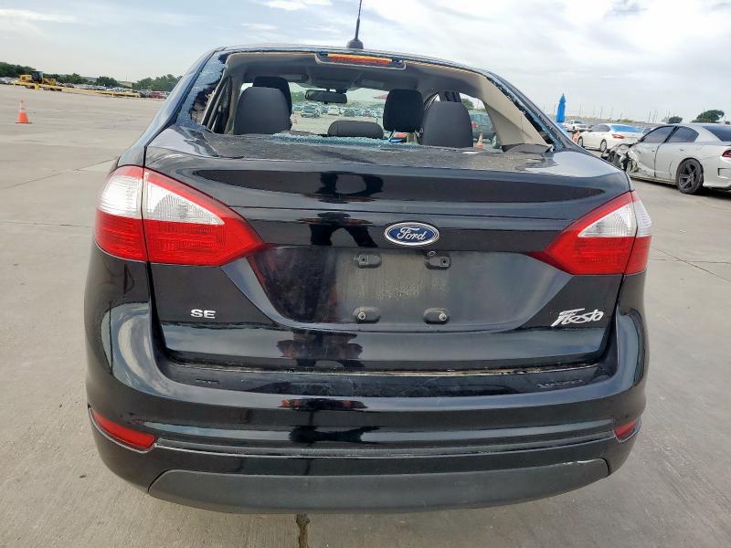 3FADP4BJ2JM111888 - 2018 FORD FIESTA SE 黑色 照片 6