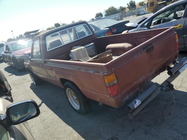 JT4RN50R4F0088807 - 1985 TOYOTA PICKUP 1/2 TON RN50 BROWN photo 2