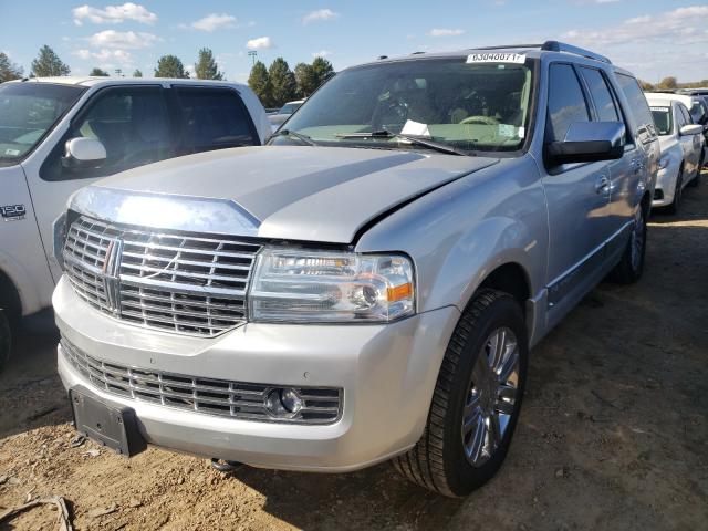 5LMJJ2H59AEJ02780 - 2010 LINCOLN NAVIGATOR 银色 照片 2