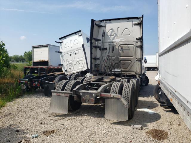 3AKJHHDR7KSKF7851 - 2019 FREIGHTLINER CASCADIA WHITE photo 4