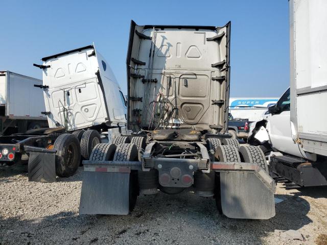 3AKJHHDR7KSKF7851 - 2019 FREIGHTLINER CASCADIA WHITE photo 6