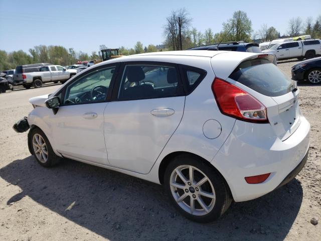 3FADP4EJXGM150314 - 2016 FORD FIESTA SE WHITE photo 2