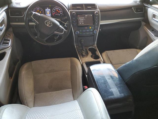 4T1BF1FK3FU052306 - 2015 TOYOTA CAMRY LE SILVER photo 8