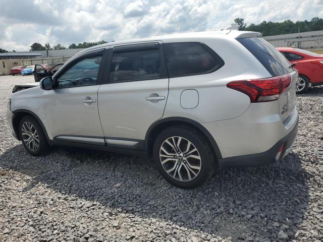 JA4AD2A38JZ012840 - 2018 MITSUBISHI OUTLANDER ES SILVER photo 2