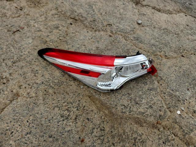 JTNB11HK1J3025759 - 2018 TOYOTA CAMRY L Boz foto 12