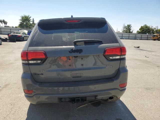 1C4RJFAG8LC197988 - 2020 JEEP GRAND CHEROKEE LAREDO GRAY photo 6