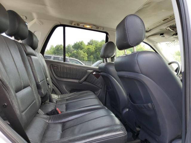 4JGAB72EXYA149615 - 2000 MERCEDES-BENZ ML 430 白色 照片 11