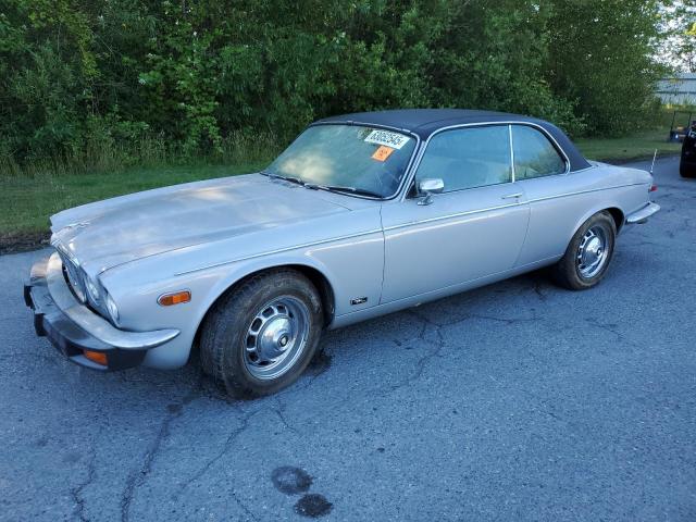 1976 JAGUAR XJ SERIES, null