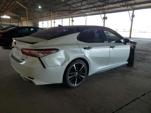 4T1K61AK5LU376179 - 2020 TOYOTA CAMRY XSE WHITE photo 3