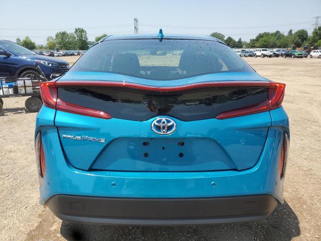 JTDKARFP9H3036780 - 2017 TOYOTA PRIUS PRIM BLUE photo 6