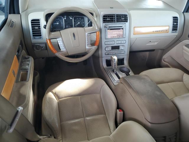 2LMDU88C27BJ36786 - 2007 LINCOLN MKX RED photo 8