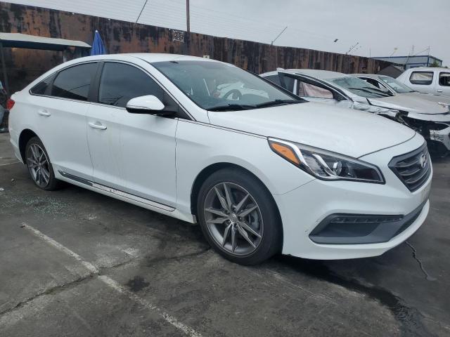 5NPE34AB8HH575966 - 2017 HYUNDAI SONATA SPORT WHITE photo 4