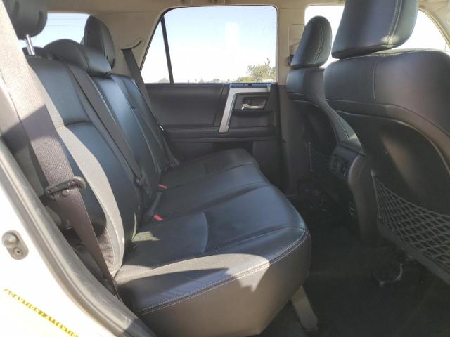 JTEZU5JR6K5211534 - 2019 TOYOTA 4RUNNER SR5 თეთრი ფოტო 11