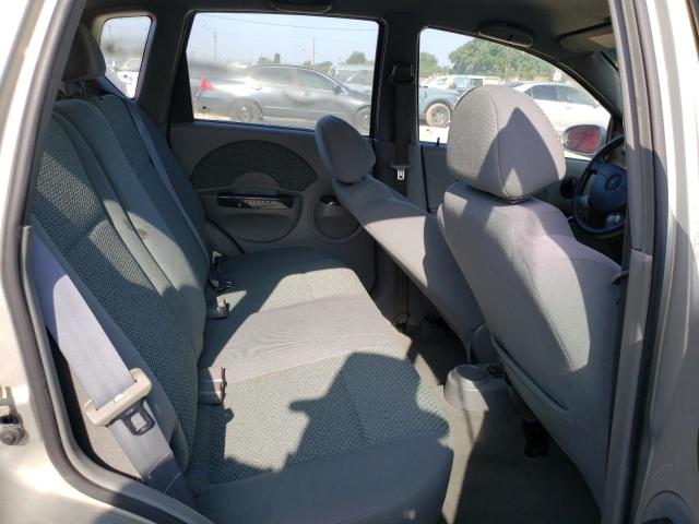 KL1TJ62644B225862 - 2004 CHEVROLET AVEO LS 银色 照片 10