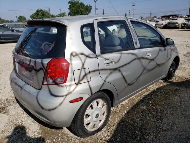 KL1TJ62644B225862 - 2004 CHEVROLET AVEO LS 银色 照片 3