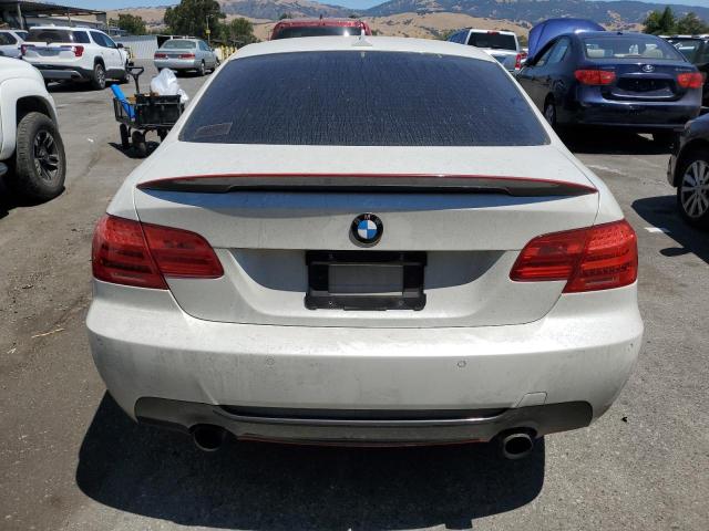 WBAKG7C5XDJ437764 - 2013 BMW 335 I WHITE photo 6