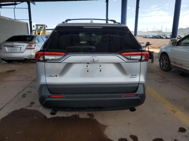 2T3RWRFV6SW265842 - 2025 TOYOTA RAV4 XLE GRAY photo 6