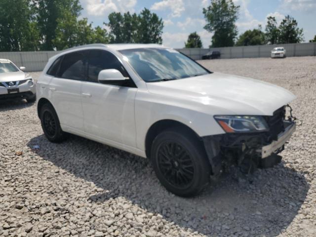 WA1LKAFP1AA047979 - 2010 AUDI Q5 PREMIUM PLUS WHITE photo 4