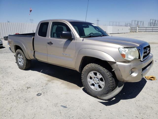 5TETU62N07Z422311 - 2007 TOYOTA TACOMA PRERUNNER ACCESS CAB BEIGE photo 4